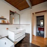 Urban Nest Holiday home