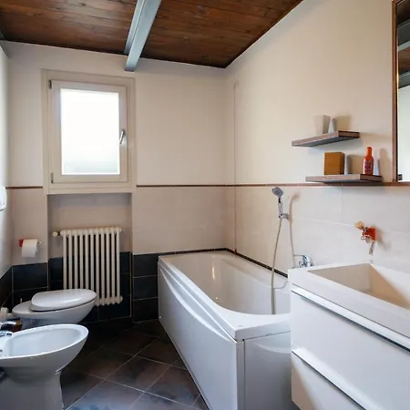 Urban Nest Casa vacanze Forlì
