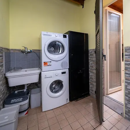 Дом отдыха Urban Nest